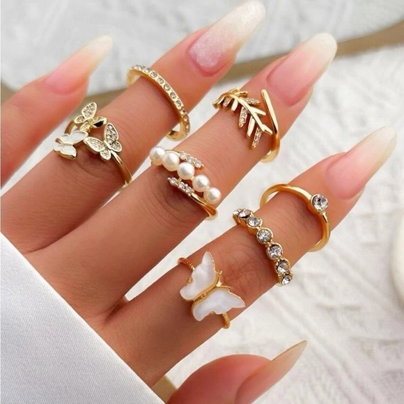 Gold 7pc Butterfly Rhinestone Ring Set - Picture 2 of 3